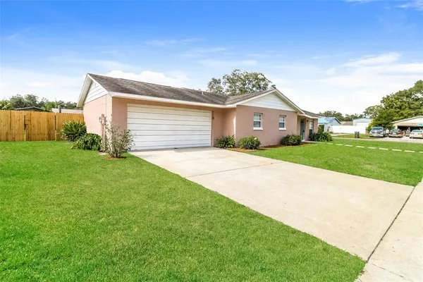 $325,000 | 601 Wood Road, Seffner, FL 33584