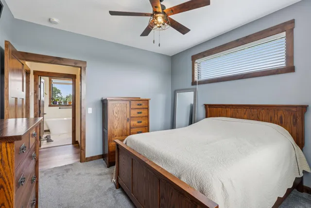 $624,900 | 1706 57th Avenue, Hammond, WI 54015