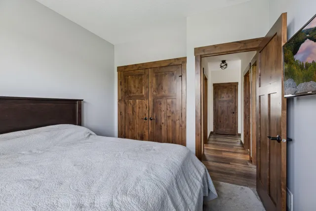 $624,900 | 1706 57th Avenue, Hammond, WI 54015