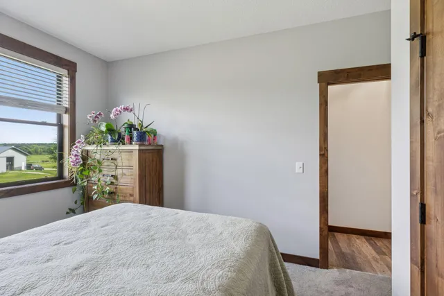 $624,900 | 1706 57th Avenue, Hammond, WI 54015