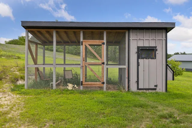 $624,900 | 1706 57th Avenue, Hammond, WI 54015