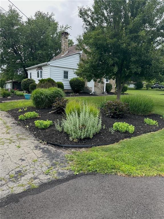 423 Penncraft Road East Millsboro, PA 15433 - Photo 3 of 24