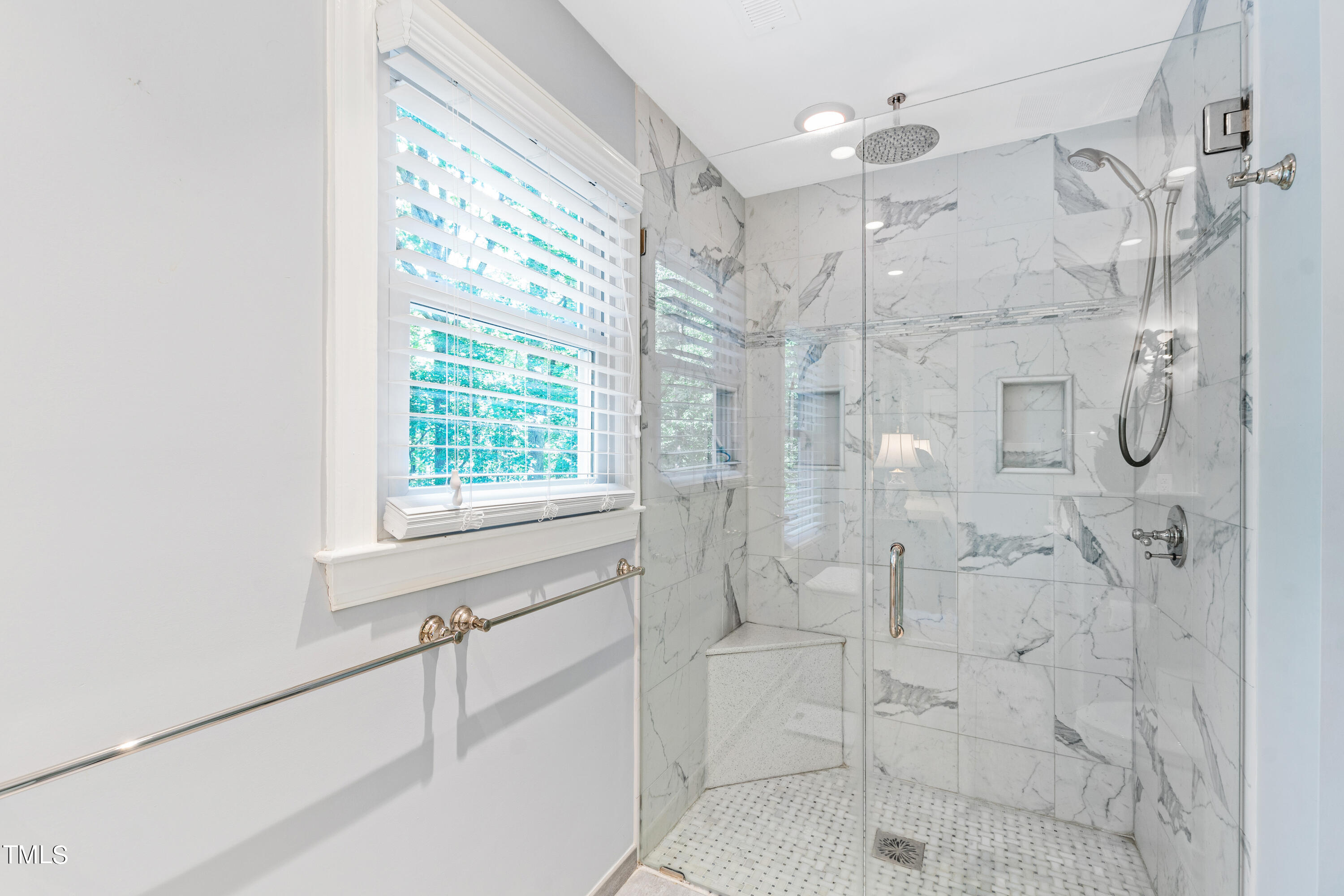 10212 Bushveld Lane Raleigh, NC 27613 - Photo 4 of 51 Bathroom 2