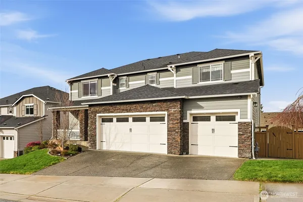 $1,225,000 | 3907 14th Avenue Southeast, Puyallup, WA 98372