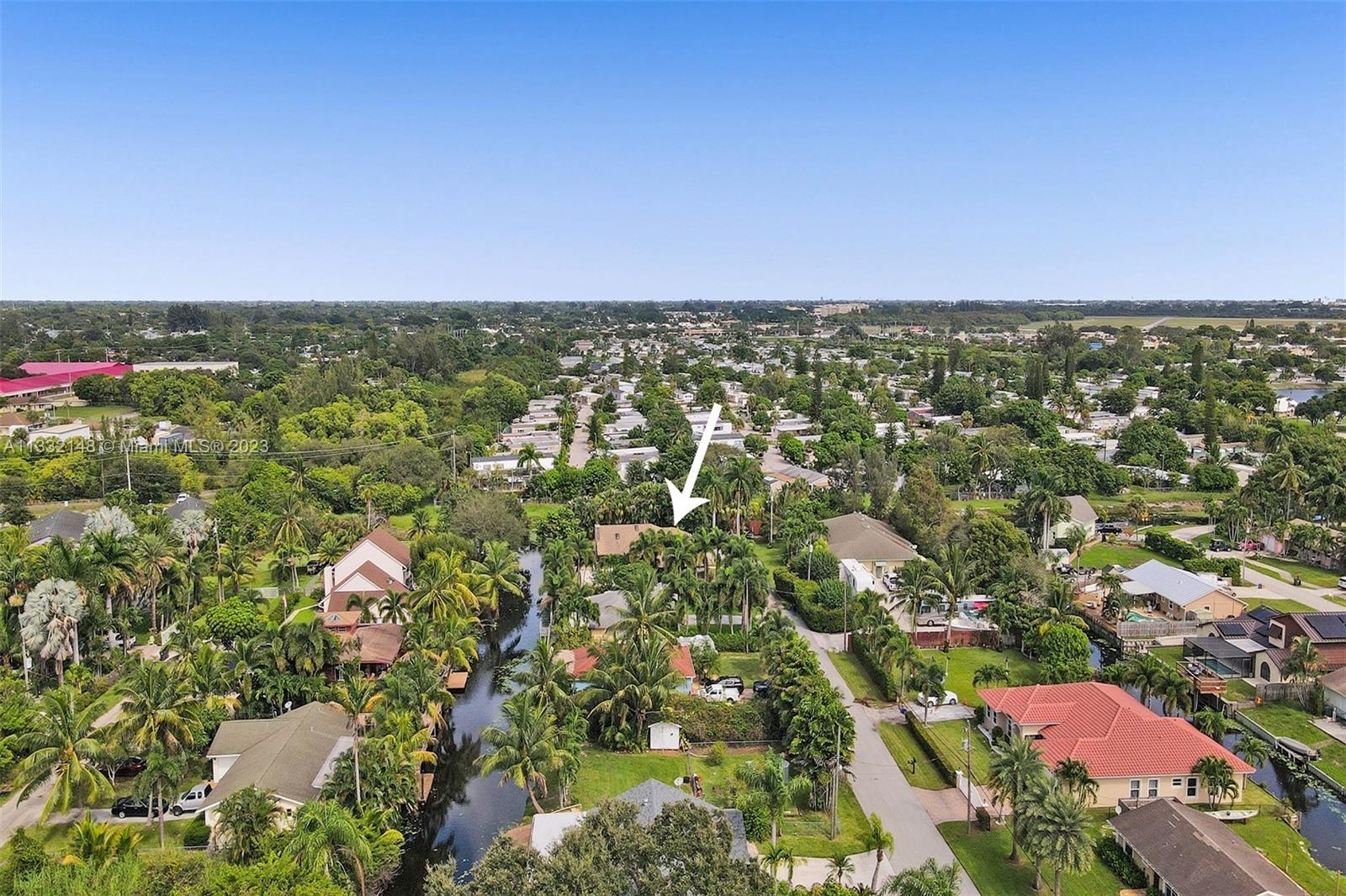 6515 Riparian Road Lake Worth, FL 33462 - Photo 5 of 10 Gallery Image 5