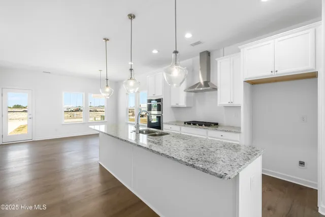 $509,900 | 307 Iris Circle, Moyock, NC 27958