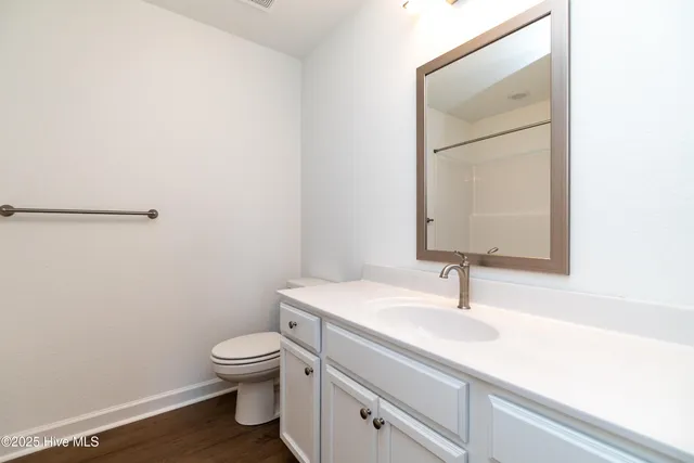 $509,900 | 307 Iris Circle, Moyock, NC 27958