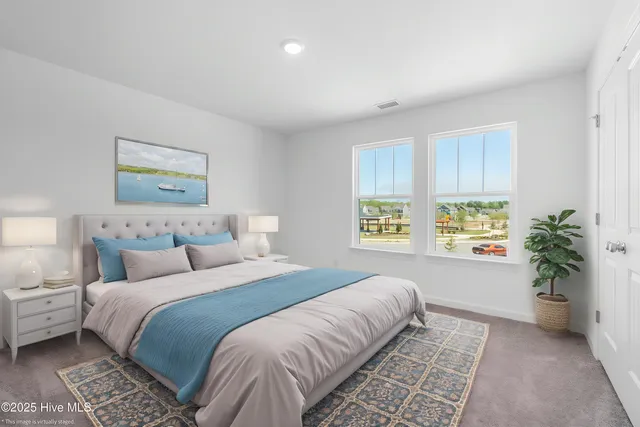 $509,900 | 307 Iris Circle, Moyock, NC 27958