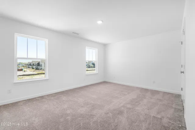 $509,900 | 307 Iris Circle, Moyock, NC 27958