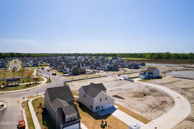 $509,900 | 307 Iris Circle, Moyock, NC 27958