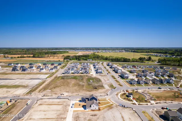 $509,900 | 307 Iris Circle, Moyock, NC 27958