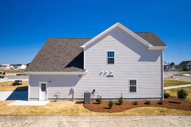 $509,900 | 307 Iris Circle, Moyock, NC 27958
