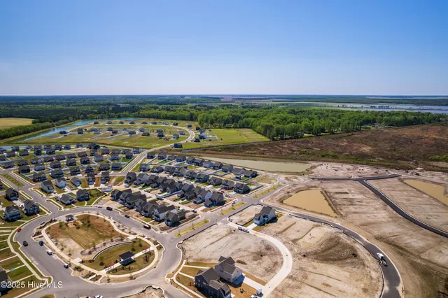 $509,900 | 307 Iris Circle, Moyock, NC 27958