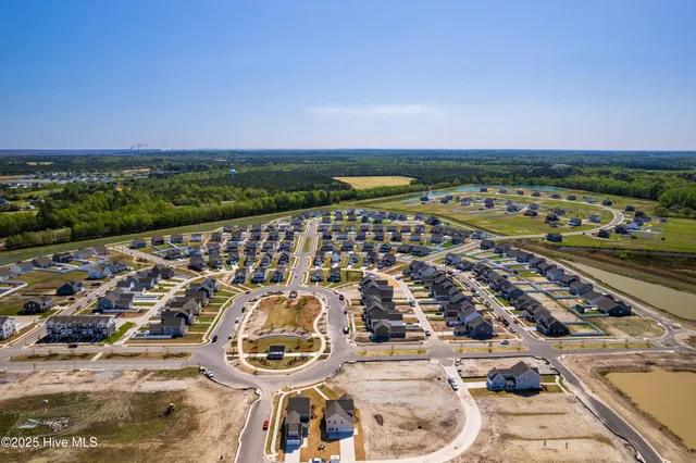 $509,900 | 307 Iris Circle, Moyock, NC 27958