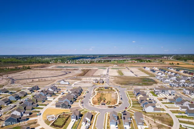 $509,900 | 307 Iris Circle, Moyock, NC 27958