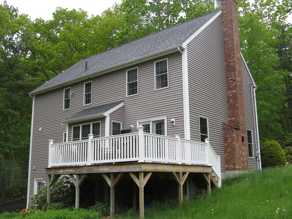 75 Borkum Road Spencer, MA 01562 - Photo 3 of 27 Gallery Image 3