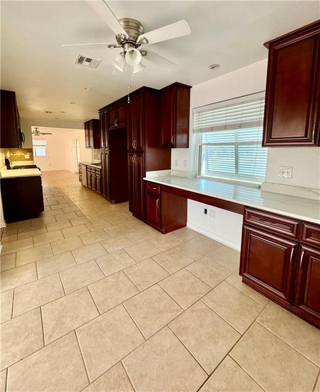214 Devon Road Laplace, LA 70068 - Photo 3 of 25 Gallery Image 3