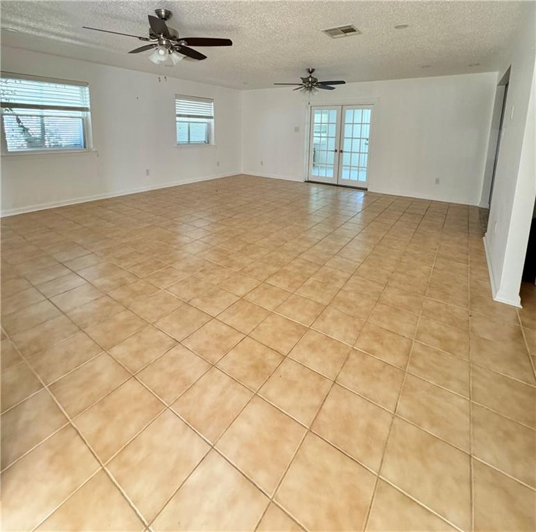 214 Devon Road Laplace, LA 70068 - Photo 4 of 25 Gallery Image 4