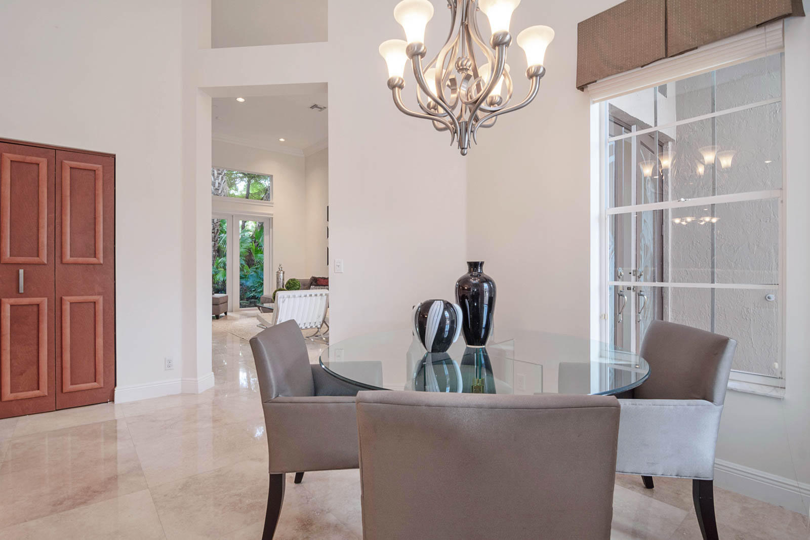 6262 Northwest 23rd Street Boca Raton, FL 33434 - Photo 9 of 54 04504E39-ABCA-48CD-9683-BA8D3E6736F3