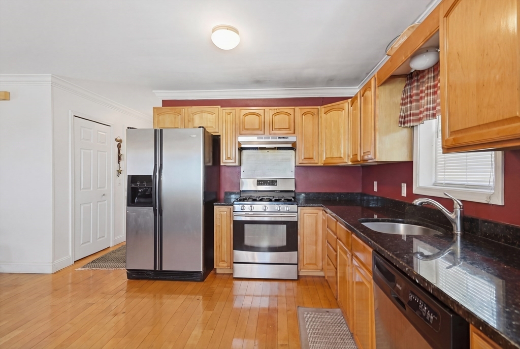 82 Edison Street, Unit 82 Quincy, MA 02169 - Photo 6 of 18