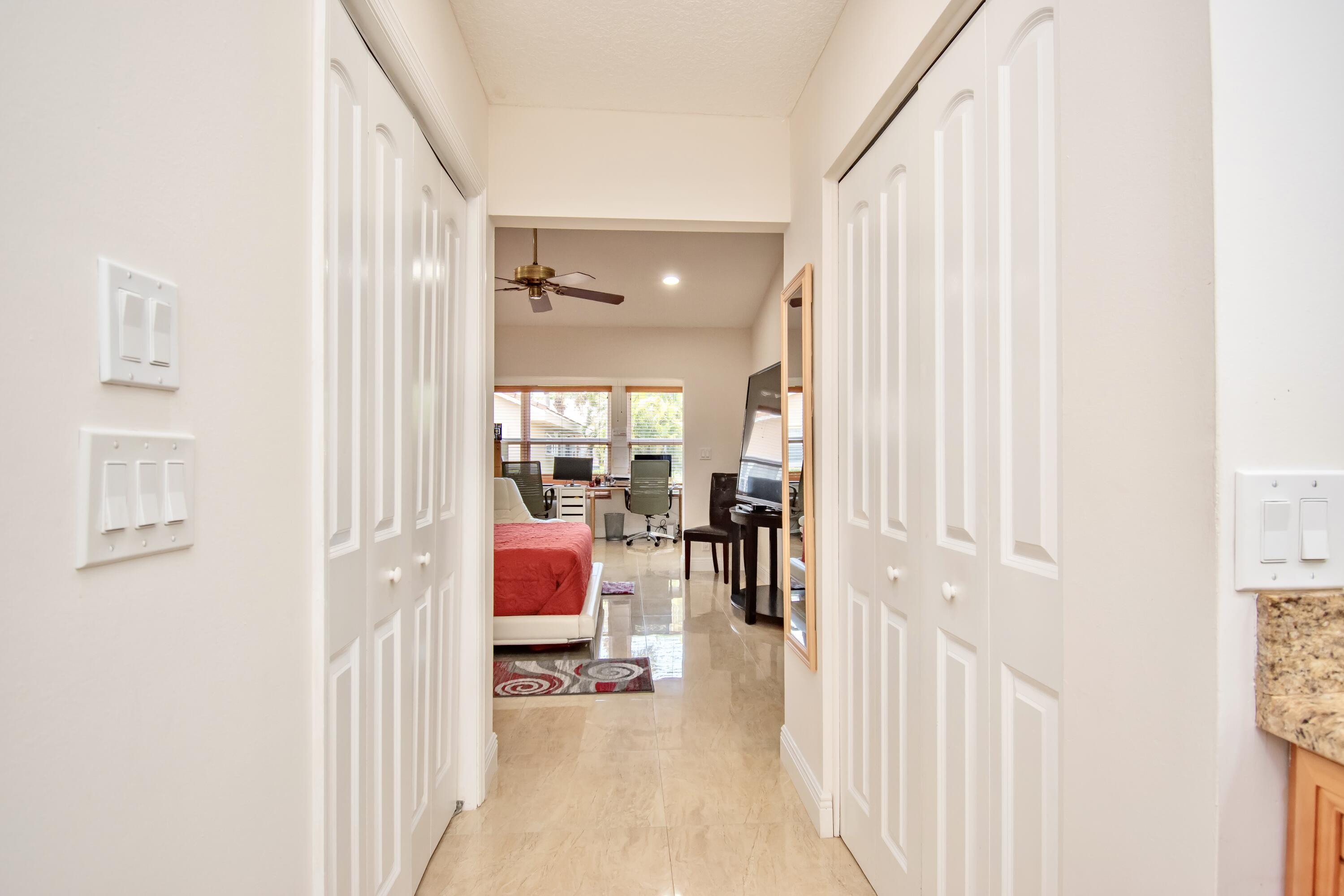 11033 Rios Road, Unit 11033 Boca Raton, FL 33498 - Photo 23 of 30 C66A9AAF-A4D0-4B58-AFAE-4E34411C68C2