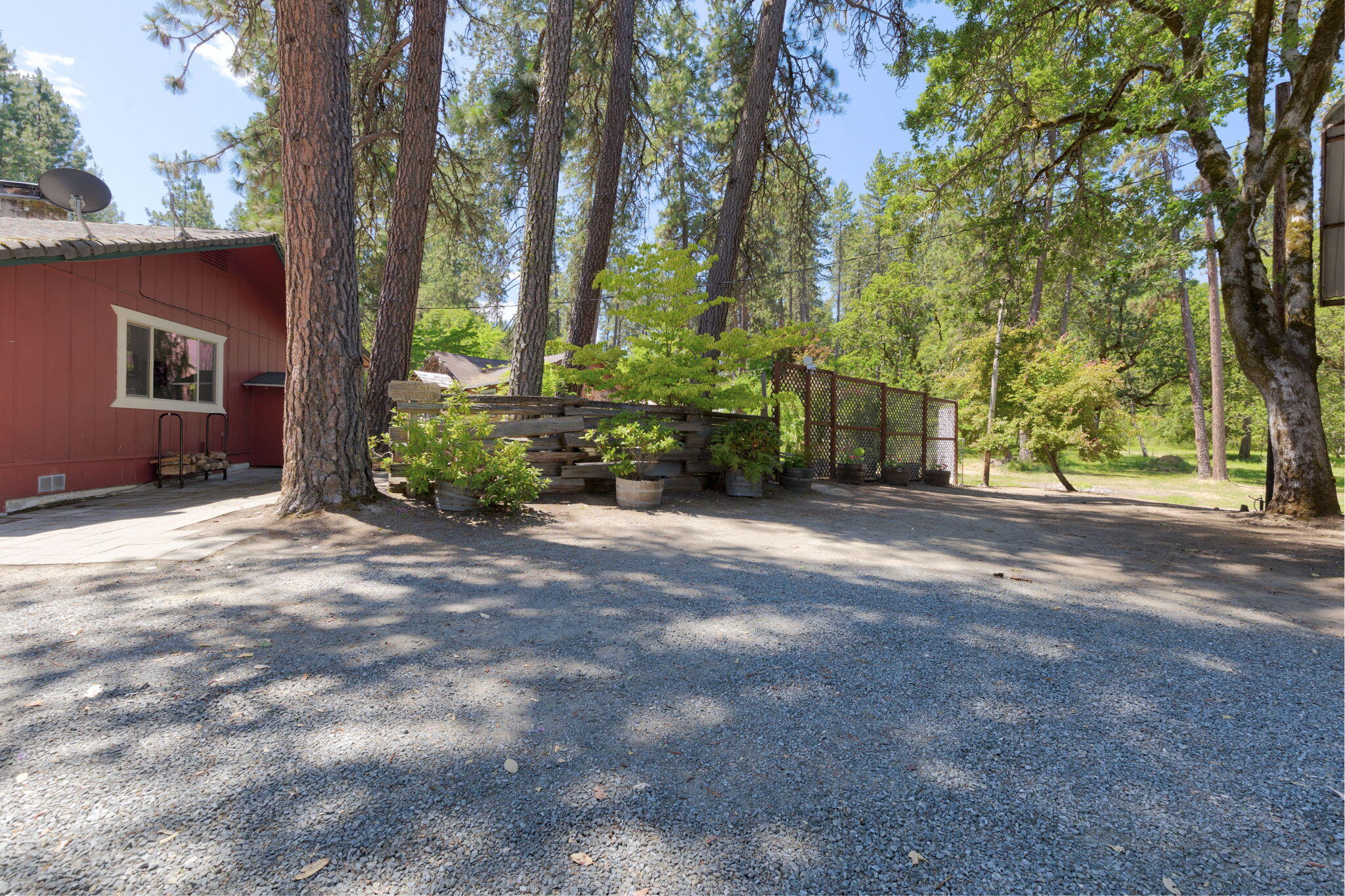 144 Nursery Lane Grants Pass, OR 97527 - Photo 56 of 76 57-web-or-mls-144-nursery-ln