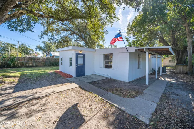 $179,900 | 3730 East 8th Court, Panama City, FL 32401