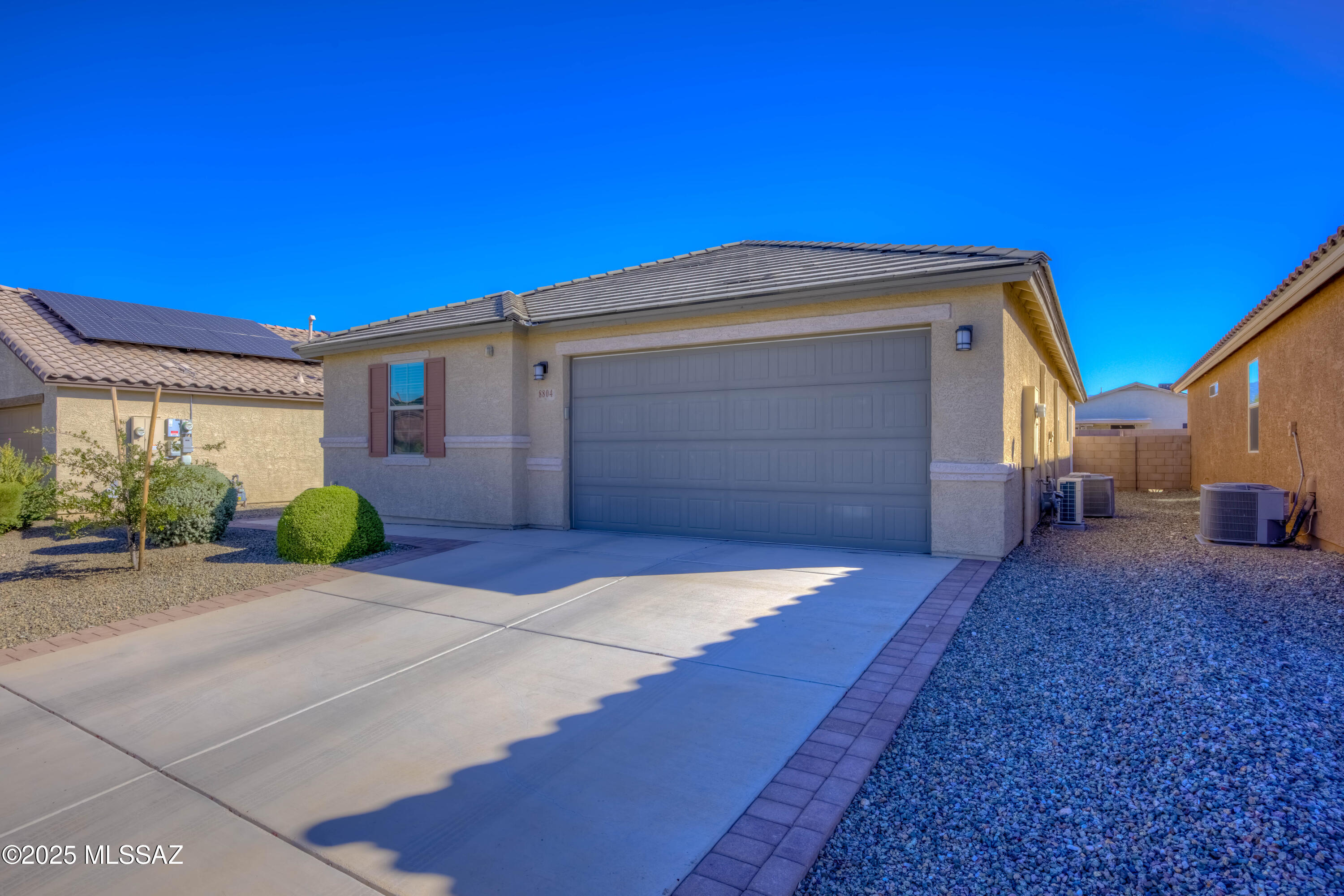 8804 East Stone Meadow Circle Tucson, AZ 85730 - Photo 2 of 39