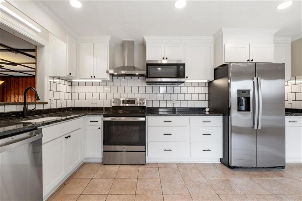 306 Ervin Coker Road Northeast Rome, GA 30161 - Photo 12 of 38