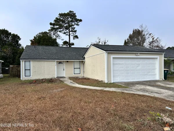 $2,195 | 2538 Green Spring Drive, Jacksonville, FL 32246