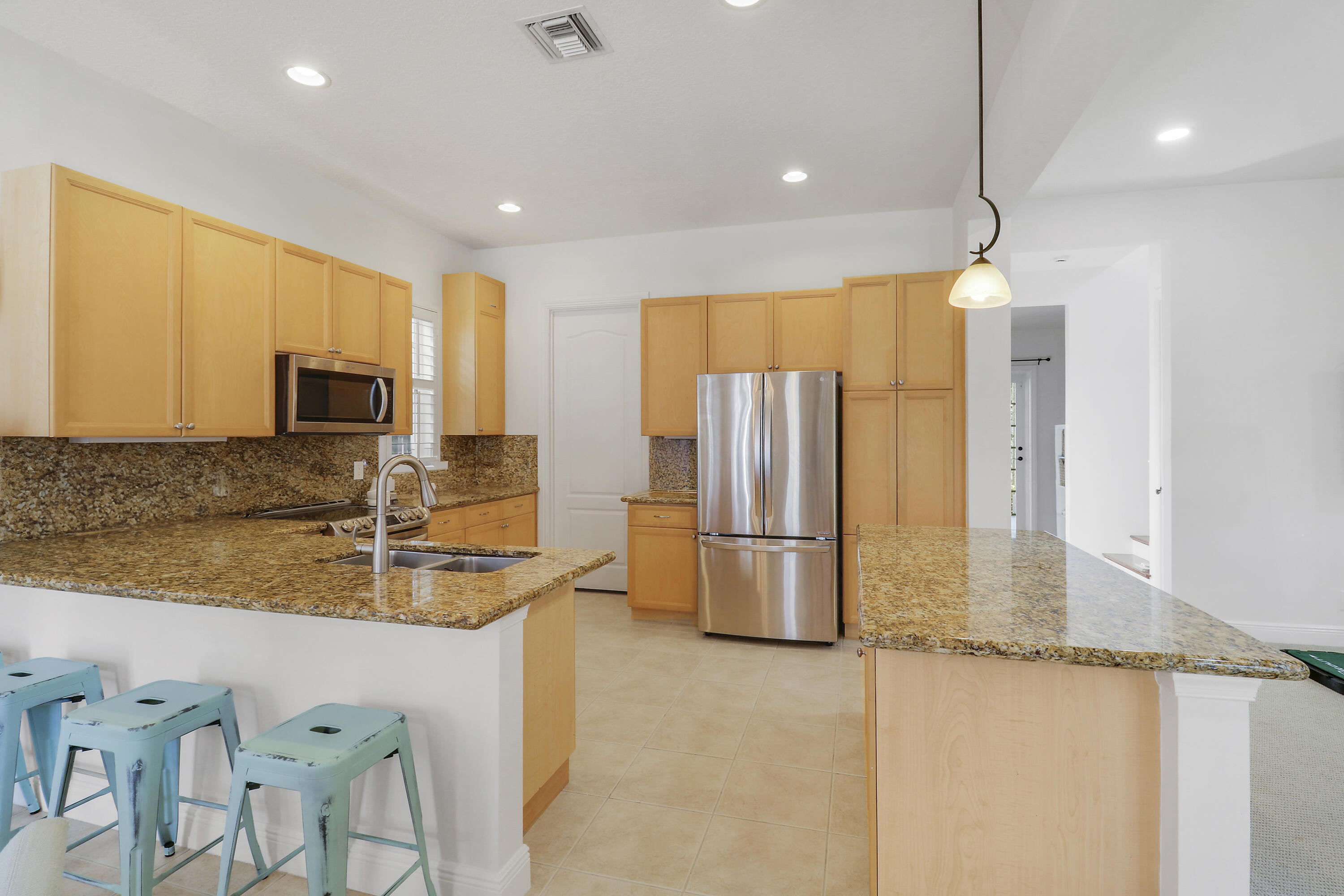 108 Spikerush Road Jupiter, FL 33458 - Photo 7 of 35 Kitchen