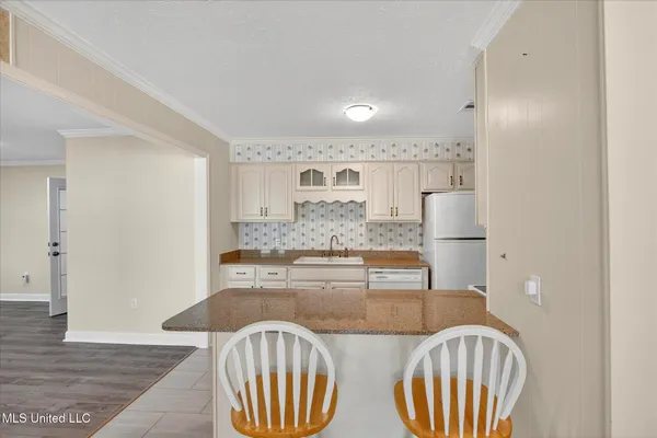 $220,000 | 2129 Floyd Drive, Biloxi, MS 39531