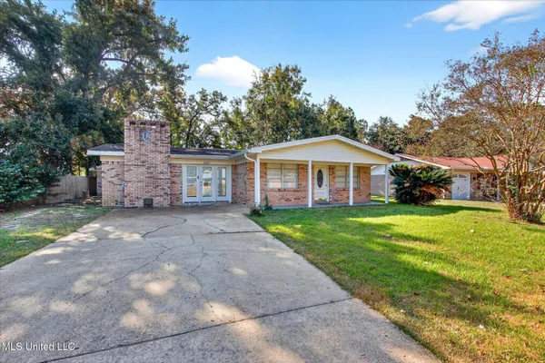 $220,000 | 2129 Floyd Drive, Biloxi, MS 39531