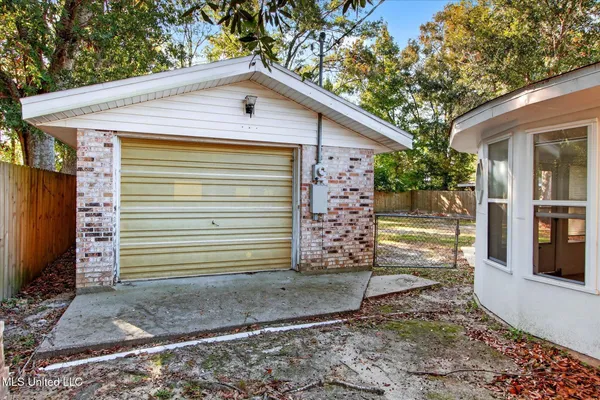 $220,000 | 2129 Floyd Drive, Biloxi, MS 39531