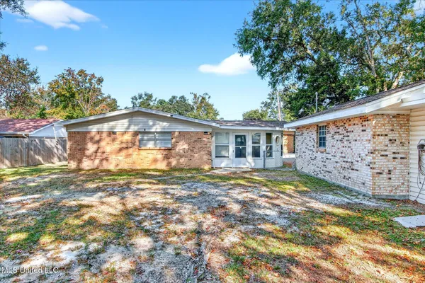 $220,000 | 2129 Floyd Drive, Biloxi, MS 39531