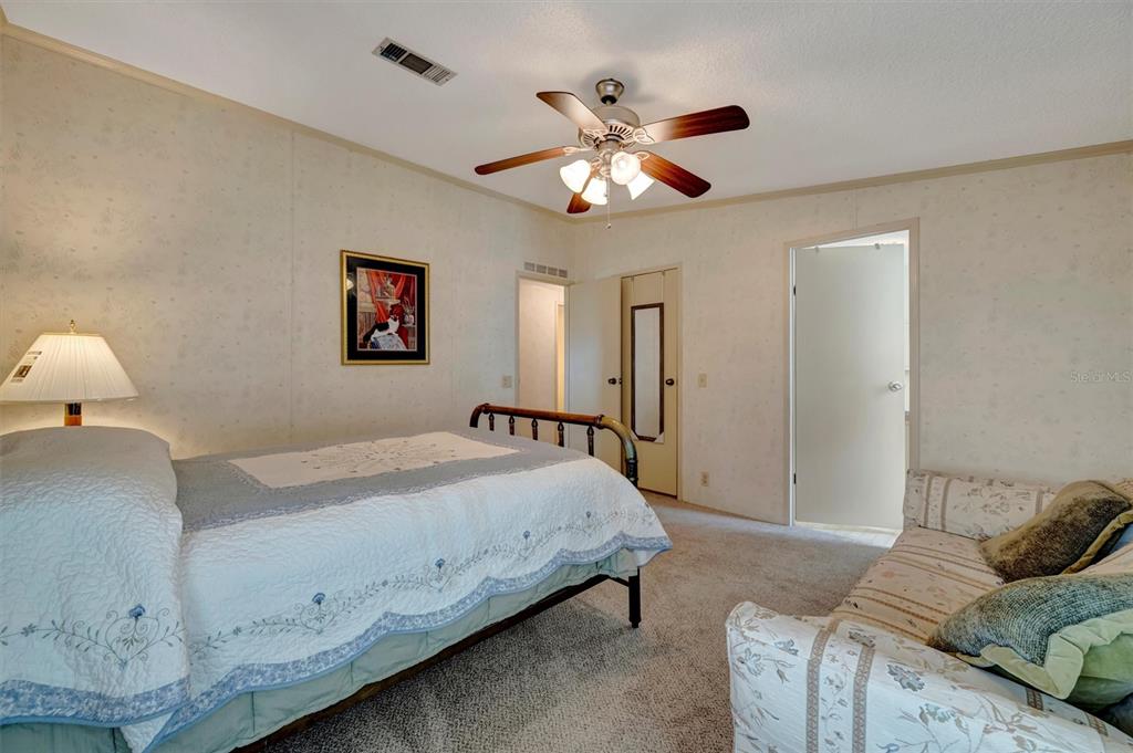 106 North St George Circle Apollo Beach, FL 33572 - Photo 18 of 45