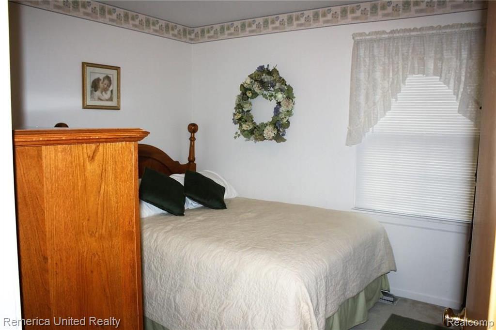 48704 Bemis Road Belleville, MI 48111 - Photo 20 of 24 Gallery Image 20