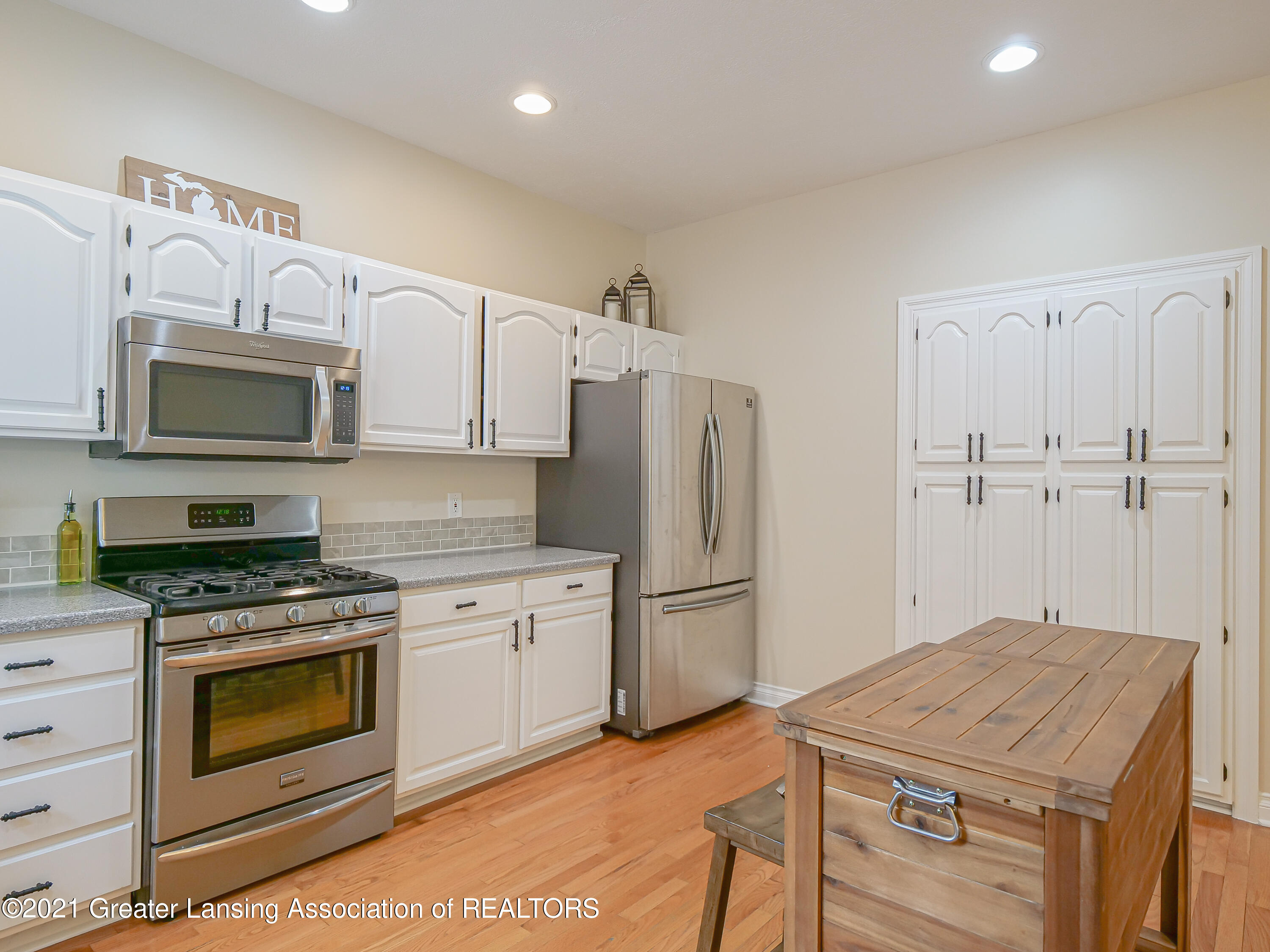 1330 Willoughby Road Mason, MI 48854 - Photo 12 of 50 1330_Willoughby_Rd-17