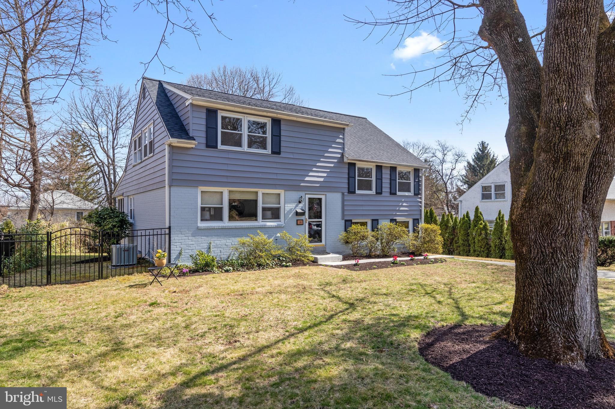106 Valley Forge Terrace Wayne, PA 19087 - Photo 2 of 34 Gallery Image 2