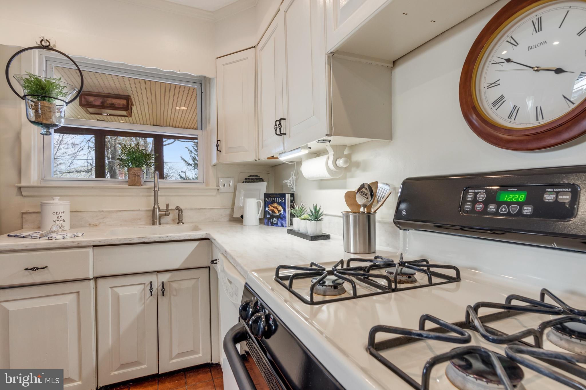 106 Valley Forge Terrace Wayne, PA 19087 - Photo 17 of 34 Gallery Image 17