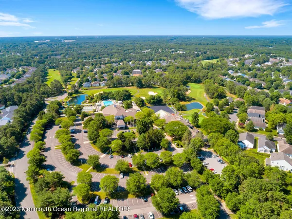 $420,000 | 8 April Springs Court, Lakewood, NJ 08701