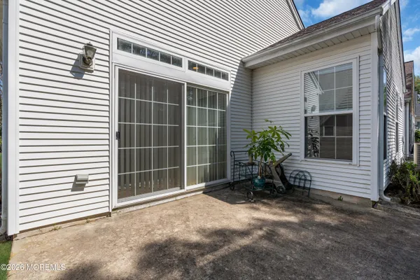 $420,000 | 8 April Springs Court, Lakewood, NJ 08701
