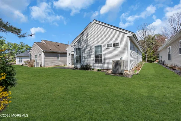 $420,000 | 8 April Springs Court, Lakewood, NJ 08701