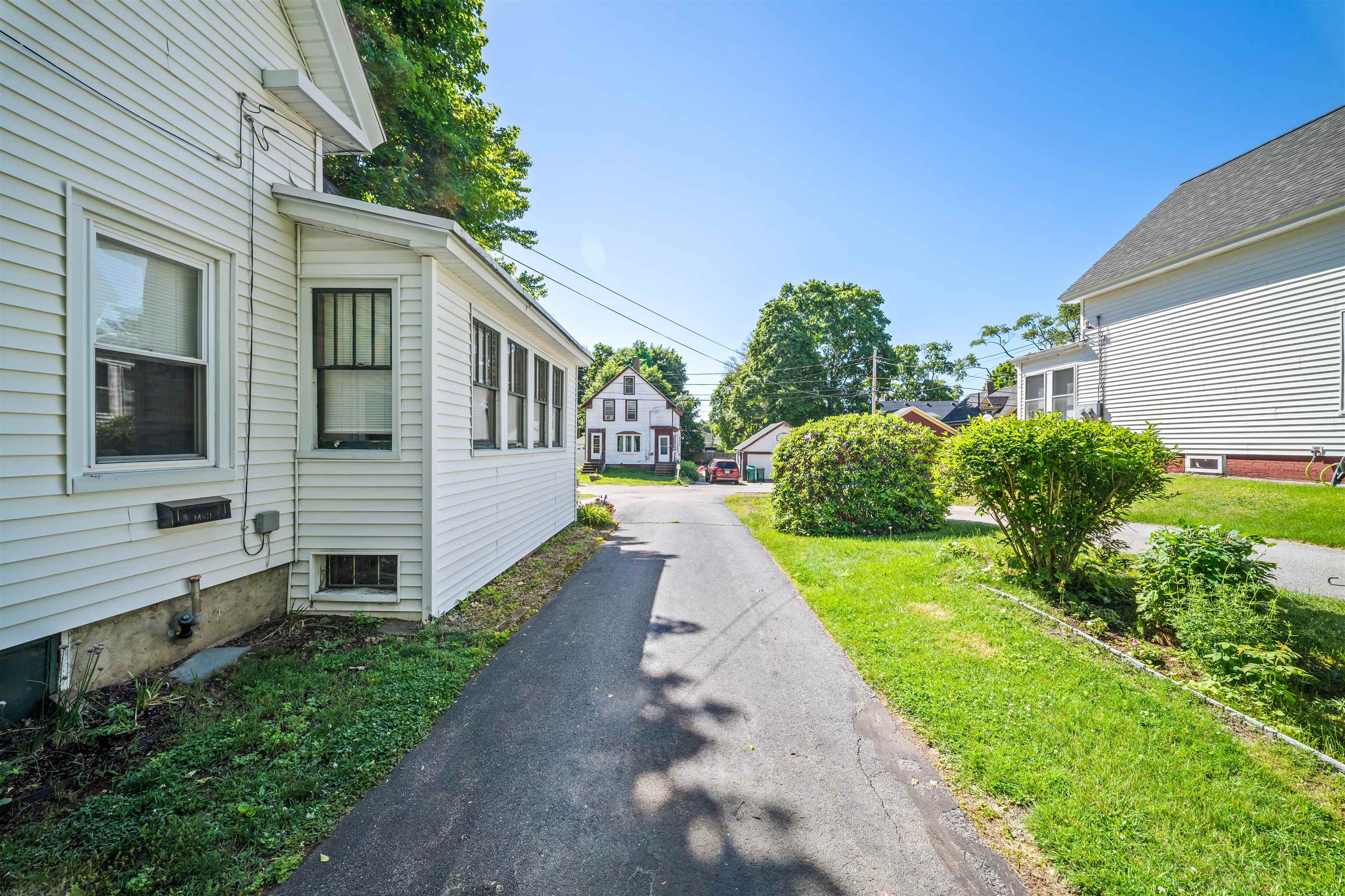 18 Morton Avenue Rochester, NH 03867 - Photo 23 of 32