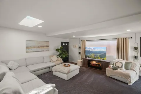 $1,298,888 | 15001 Ridgetop Drive, San Jose, CA 95127