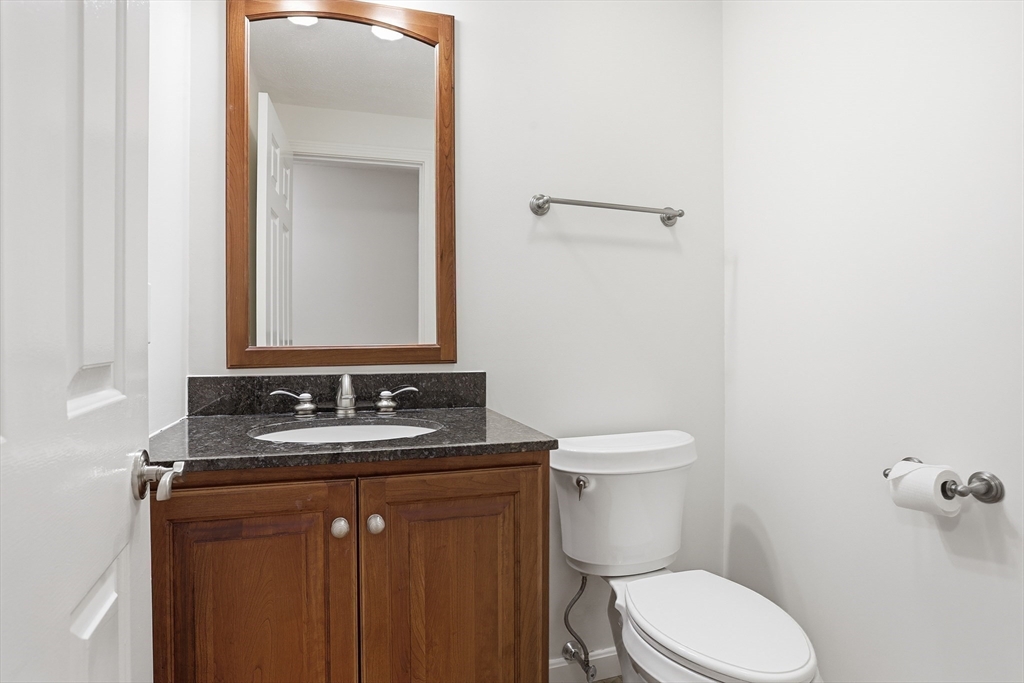 35 Casey Circle, Unit 35 Waltham, MA 02451 - Photo 8 of 24