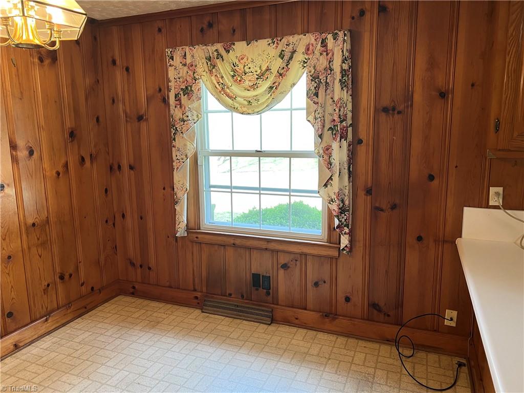 2183 Rowe Road Lexington, NC 27295 - Photo 14 of 42