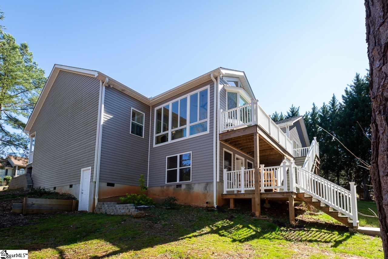 305 Packridge Road Taylors, SC 29687 - Photo 4 of 33