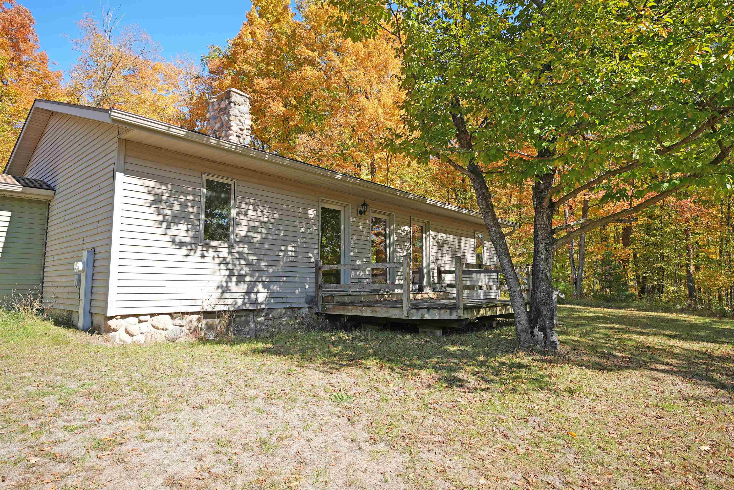 N8968 Four Lakes Road Wausaukee, WI 54177 - Photo 15 of 25 Gallery Image 15