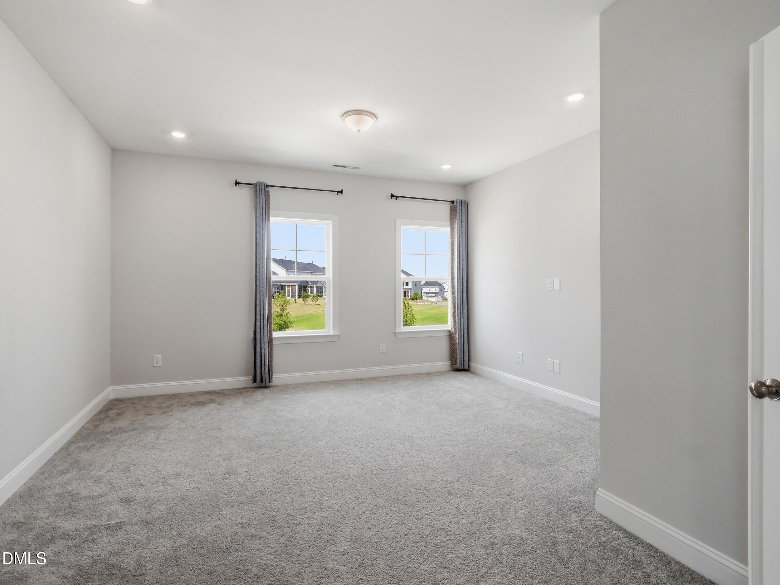 116 Archbrook Bend Raleigh, NC 27610 - Photo 25 of 38 26_img_6297